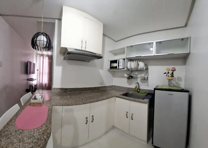 Modern Birch Tower Near Malls & Nightlife Manila