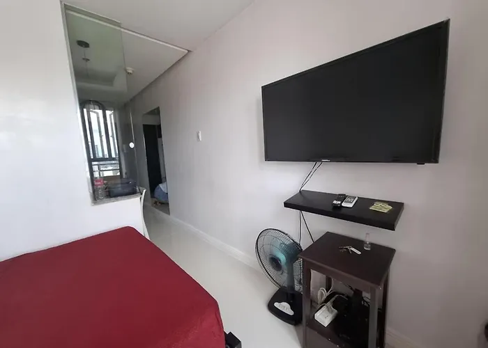 Apartamento Modern Birch Tower Near Malls & Nightlife