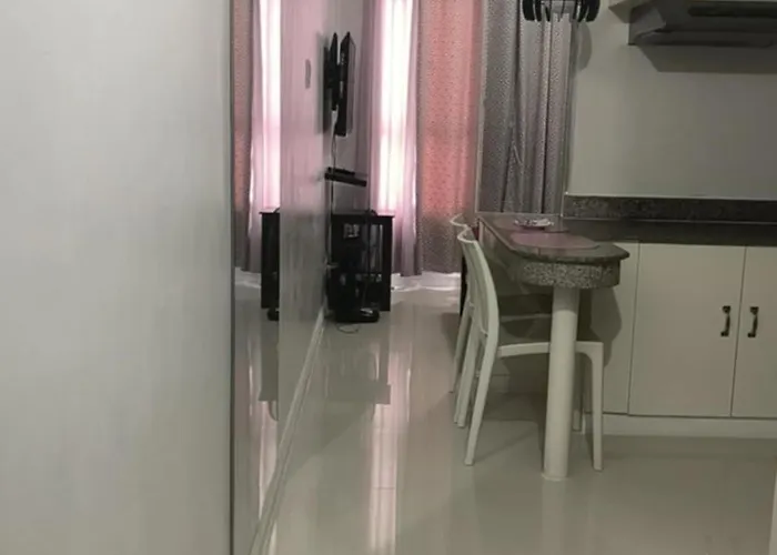 Modern Birch Tower Near Malls & Nightlife Apartamento Manila